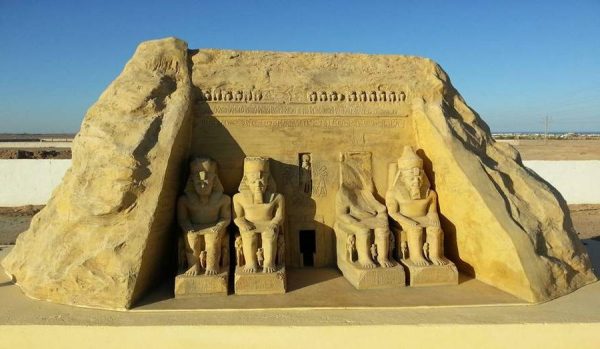 Mini Egypt sand museum in Hurghada i