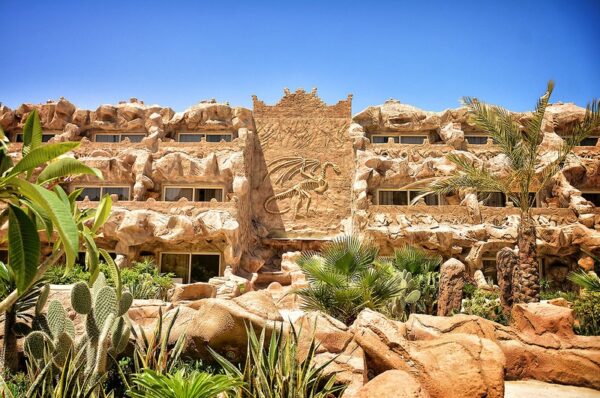 Cave hotel Hurghada, Caves Beach Resort Egypt - 1premierguide